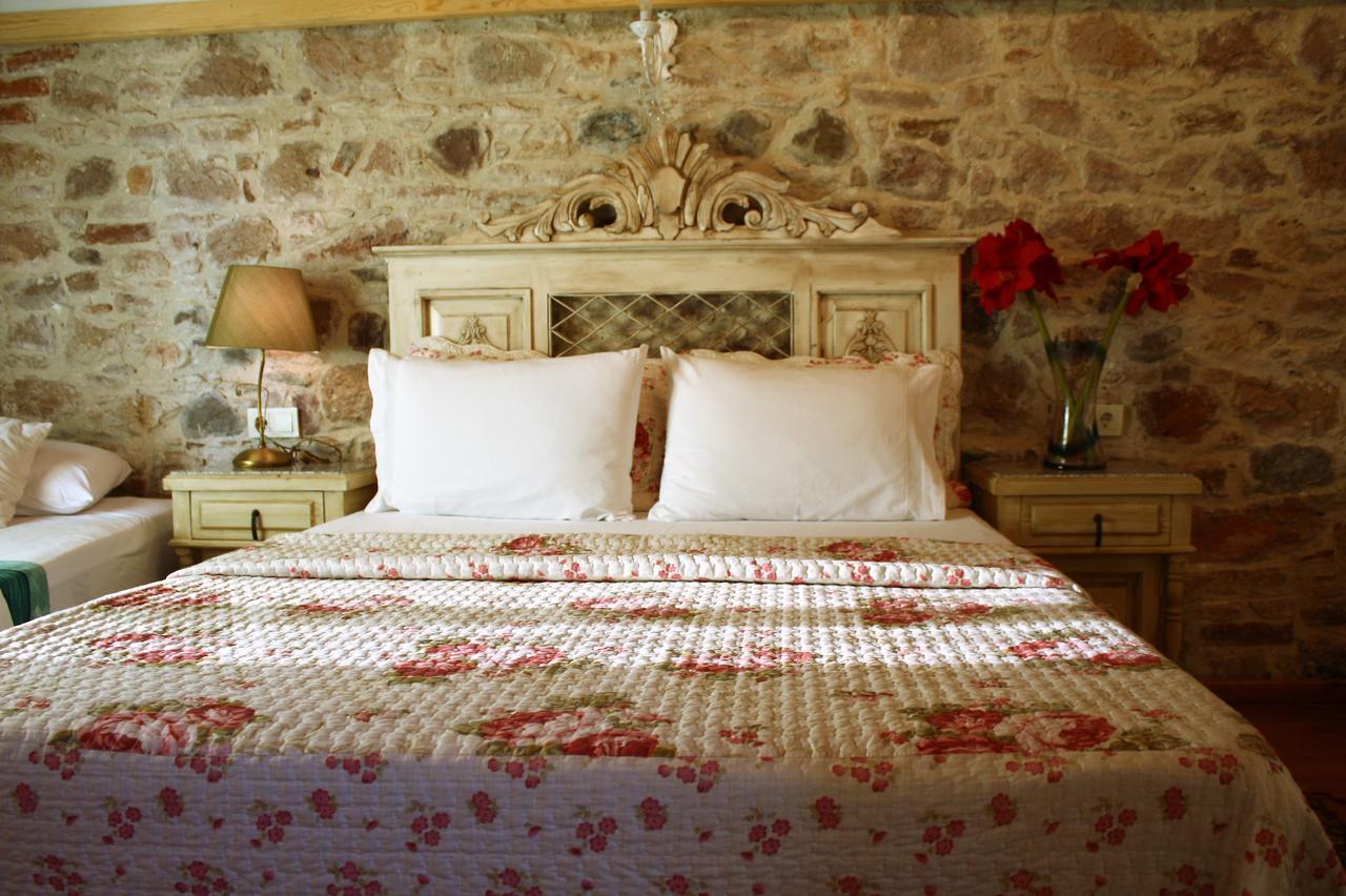Dalyan Butik Otel Hayat Bahcesi Ayvalı Exterior foto